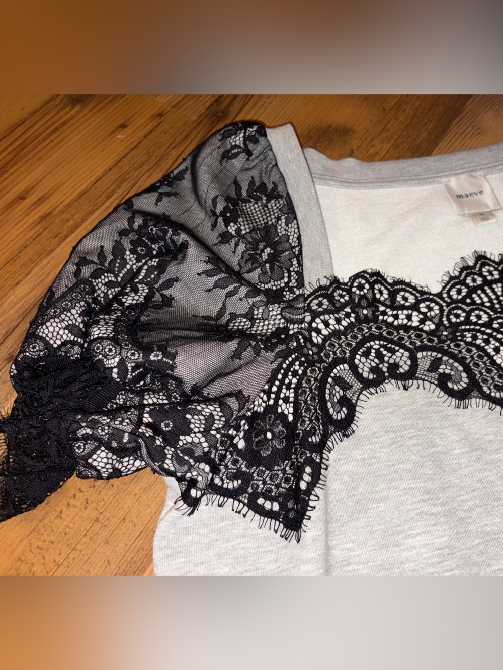 Anthropologie Maeve Puff Sleeve Lace Trim Sweatshirt Top M - Picture 5 of 8